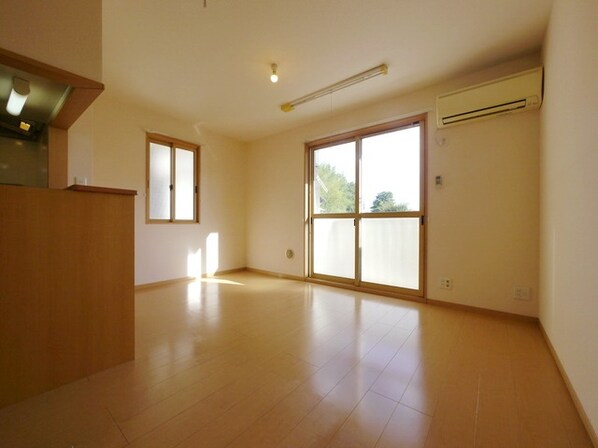 メイプルハイツの物件内観写真